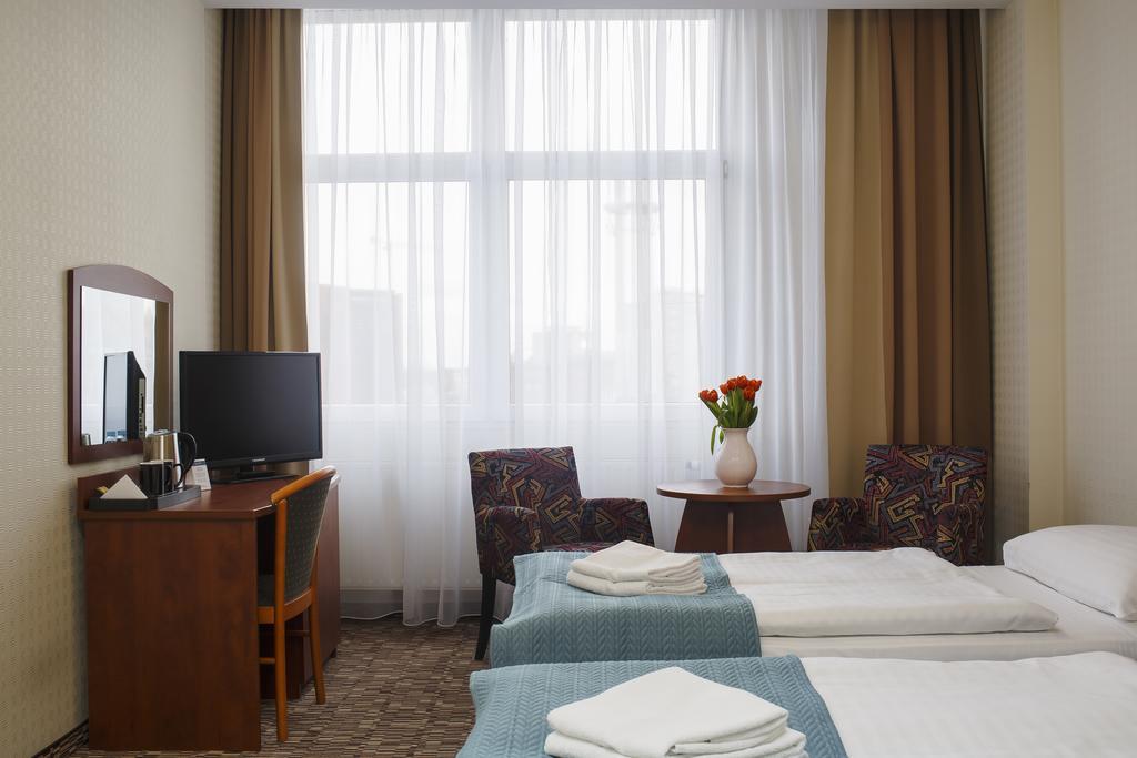 Hotel Gryf Gdansk Bagian luar foto
