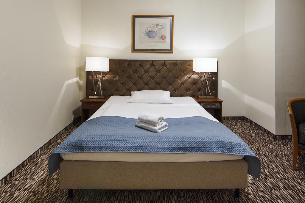 Hotel Gryf Gdansk Bagian luar foto