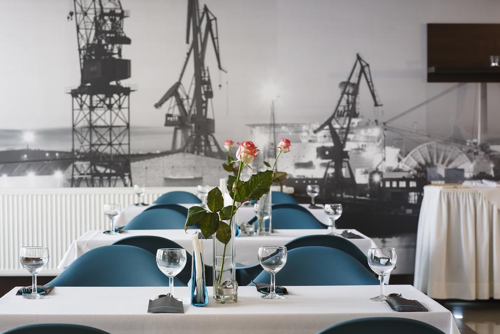 Hotel Gryf Gdansk Bagian luar foto
