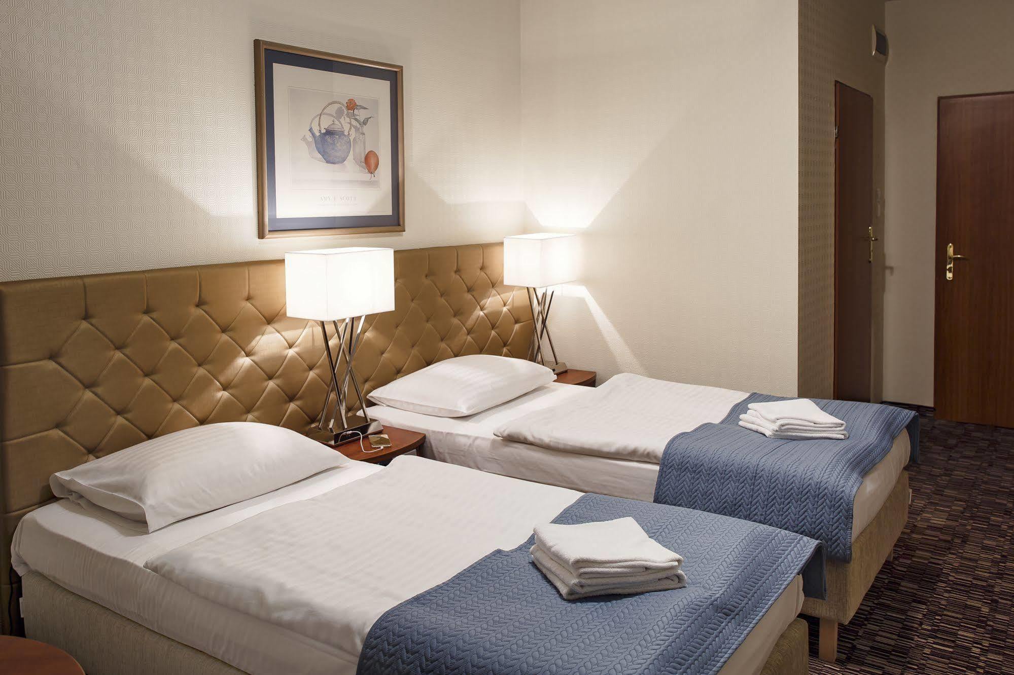 Hotel Gryf Gdansk Bagian luar foto